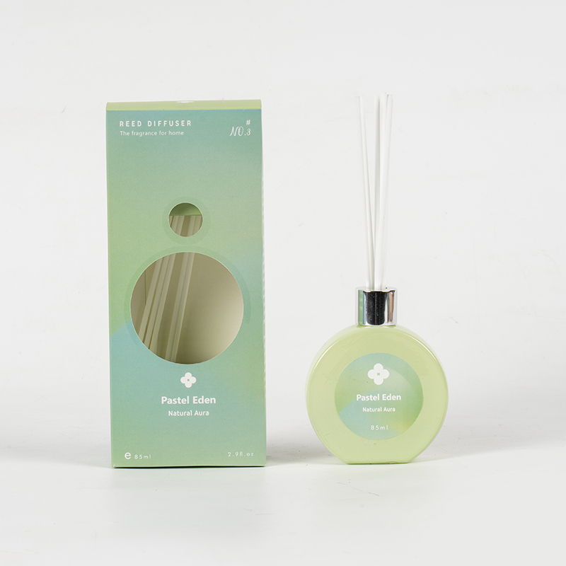 Klassisk parfymflaska hemdoft-hemdoft